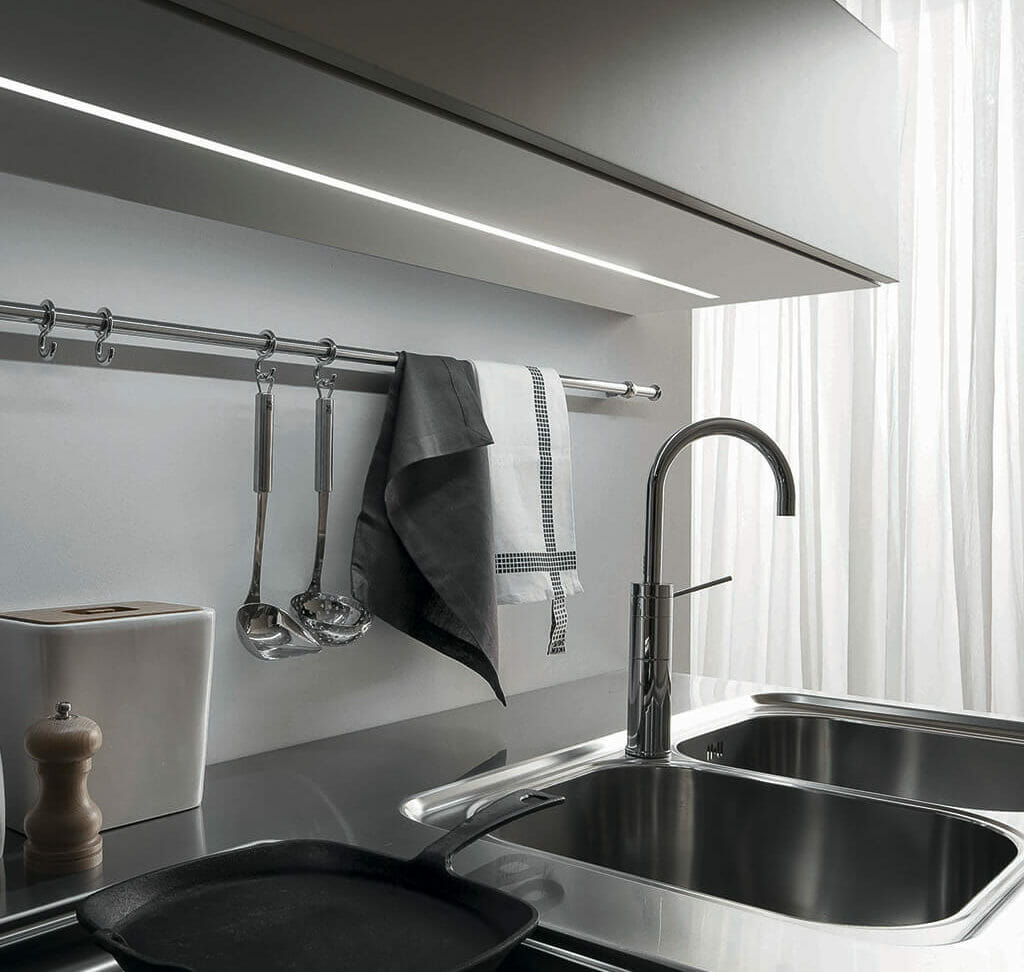 Illuminazione LED per la Cucina  Personalizza la tua Cucina da